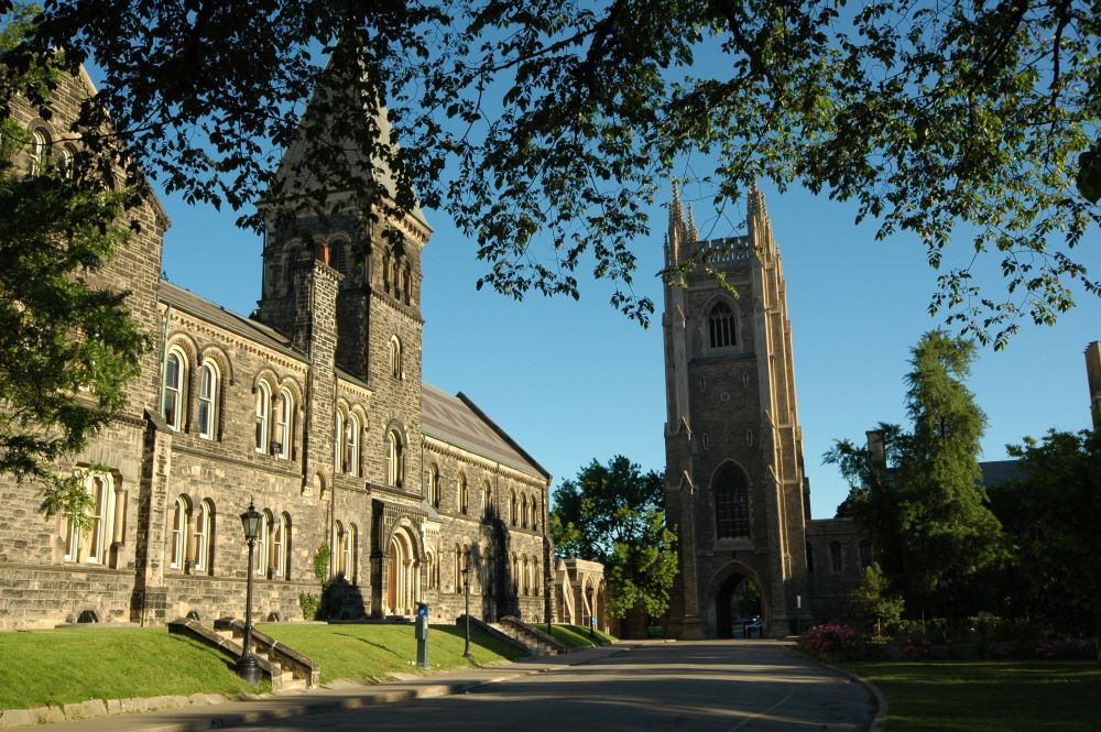 hoc thac si Canada năm 2023